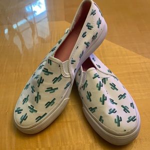 Keds NWOT slip on cactus 🌵 on white sneaker